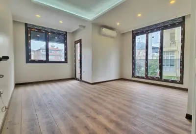 BAHÇELİEVLER MAHALLESİNDE 2+1 SATILIK DAİRE 