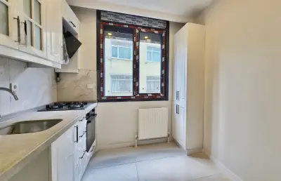 BAHÇELİEVLER MAHALLESİNDE 2+1 SATILIK DAİRE 